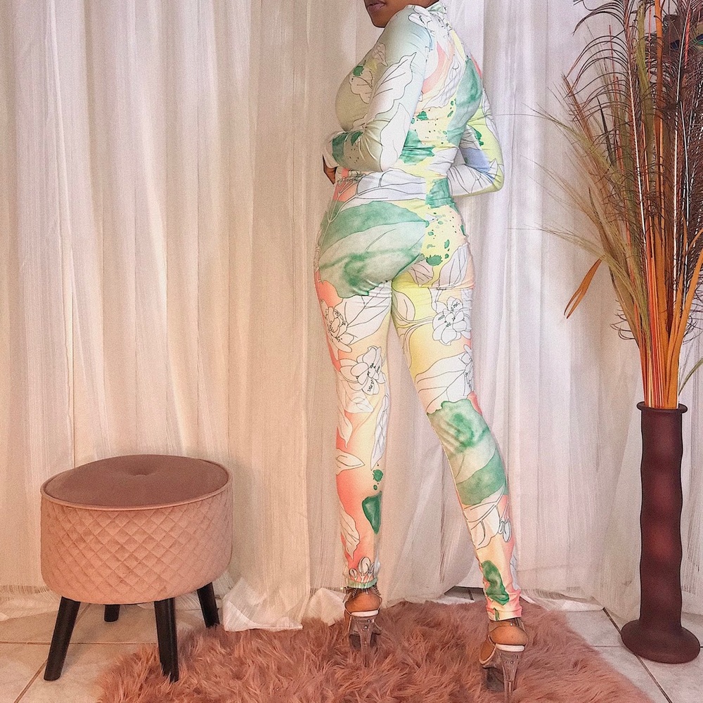 Jumpsuits - Picture 2 of 5